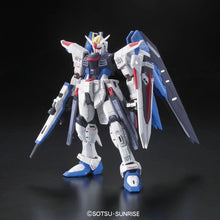 Load image into Gallery viewer, 1/144 RG Freedom Gundam
